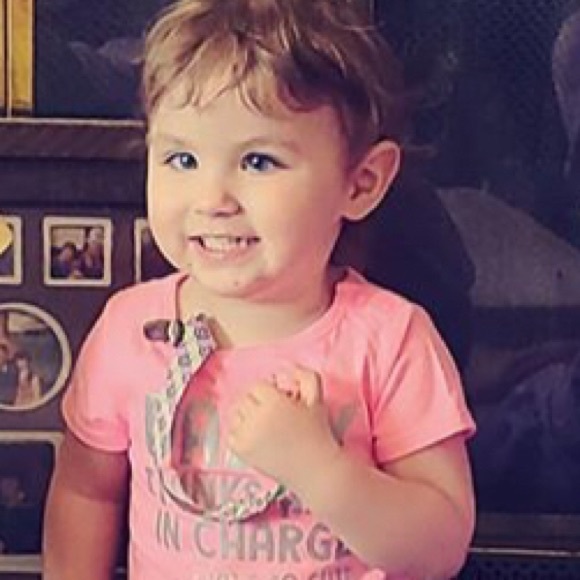 Meet your Posher, Micheala - Picture 1 of 1